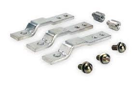 bsk5668HW SK5668 NQOB 3PH TWIN MTMOUNTS 6 POLES QOB BREAKERSIN OBSOLETE 3PH NQOB PANELBRDCIRCUIT BREAKERS NOT INCLUDED