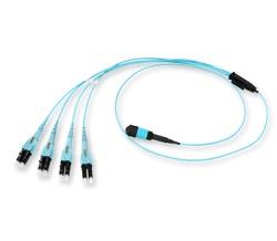 h757908qph-jb010fH757908QPH-JB010FEDGE Solutions QSFP TO SFP+Harness 50 µm Multimode 8 F10FT 12" LC Legs MTP(non-pin)